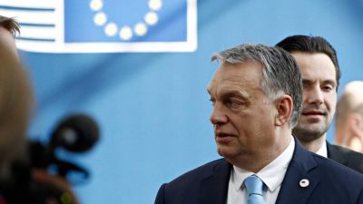 Honnan szerzett Magyarország 2,5 milliárd eurónyi hitelt, és mit akar vele kezdeni?
