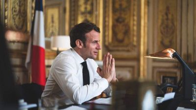 Macron sokszínűbb utcaneveket akar Franciaországban, magyarok is vannak a listán