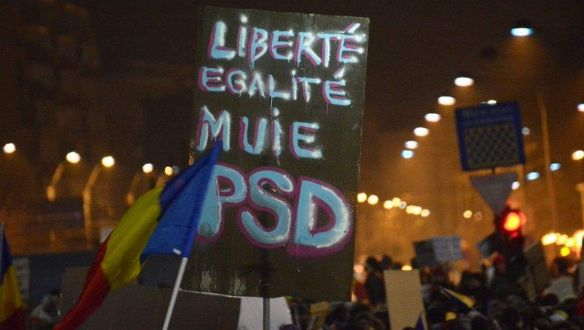 Százezren tüntettek a korrupt román kormánypárt ellen