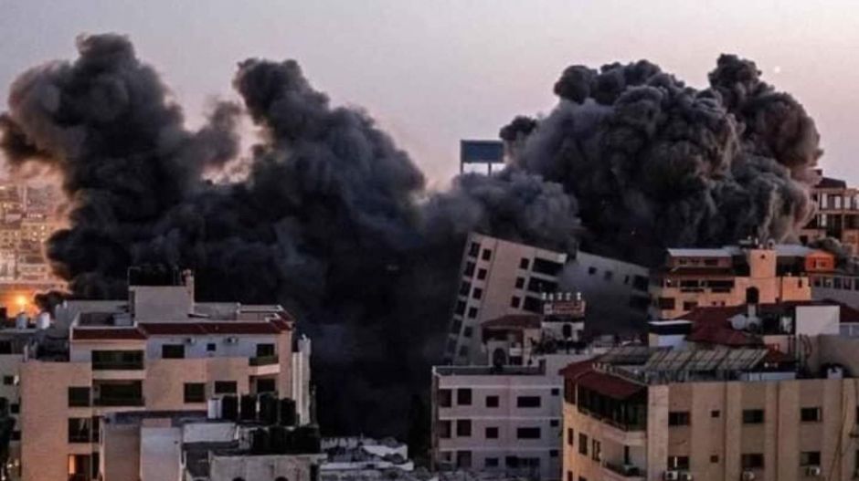 Elszabadult a pokol Tel-Aviv elővárosában, Gázában már 40 halottja van a folyamatos bombázásnak