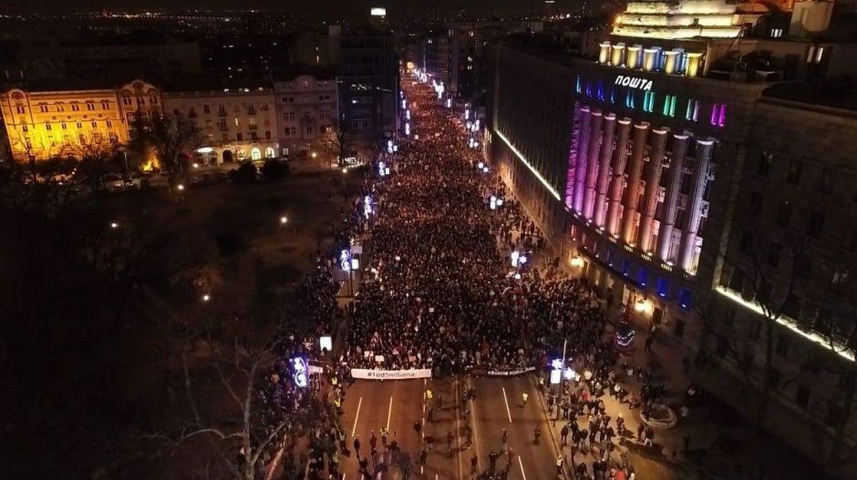 Vučić megtalálta a szerbiai kormányellenes tüntetések okát: a horvátok állnak mögötte