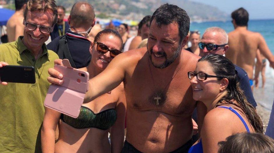 Elszámolta magát Matteo Salvini: már a sajátjai is bírálják
