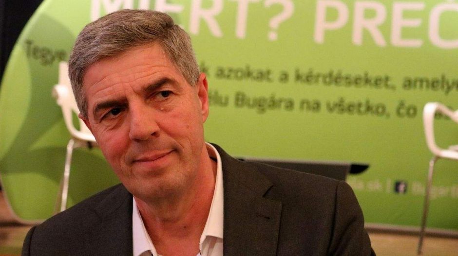 Bugár Béla az Azonnalinak: Orbán könnyen sikeres úgy, hogy bedarálta a sajtót és az Alkotmánybíróságot! 