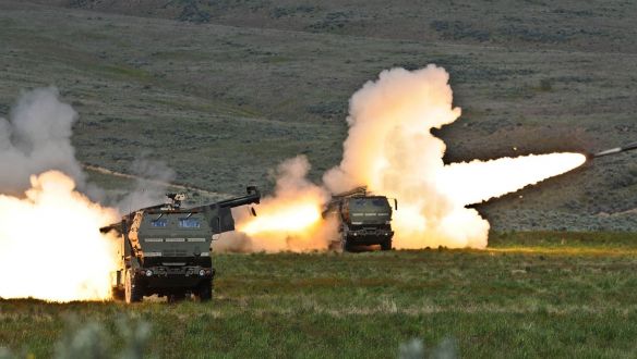 Olyan rakétákat kaphatnak az ukránok Amerikától, amikkel „Oroszországba vihetik a háborút”