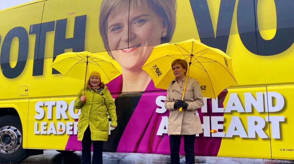 Egyedül nincs meg a többség az SNP-nek, de így is többségben lesznek a függetlenségpárti erők a skót parlamentben