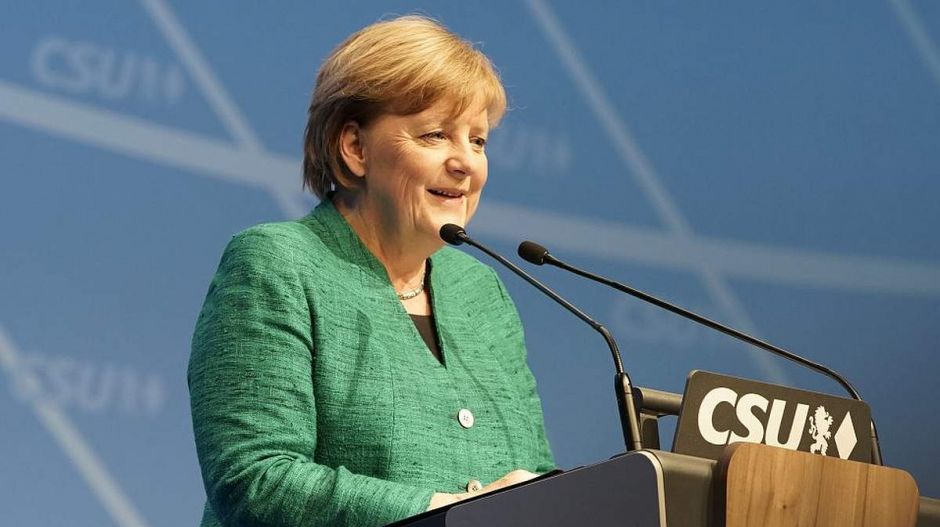 Merkel elismerte, hogy vannak no-go zónák Németországban, és megígérte, mindet felszámolják