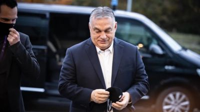 Orbán lakossági kamatstopot jelentett be