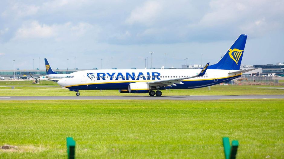 Egyre többen kerülik el a belarusz légteret, pont a Ryanairt leszámítva