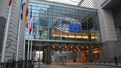 Akár 100 EP-képviselő brüsszeli irodájába is betörhettek a járvány alatt