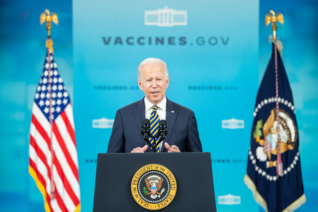 Joe Biden beszédet tart a járványhelyzetről még 2021 októberében.
