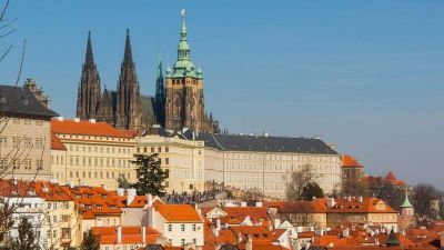 A cseh szenátus megvétózta az egyházak kárpótlási pénzének megadóztatását