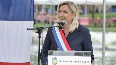 Marine Le Pen középről győzheti le mind Macront, mind a baloldalt 2022-ban