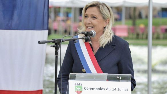 Marine Le Pen középről győzheti le mind Macront, mind a baloldalt 2022-ban