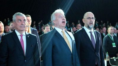 A Fidesz brüsszelezett, a román házelnök kampányolt az RMDSZ kongresszusán