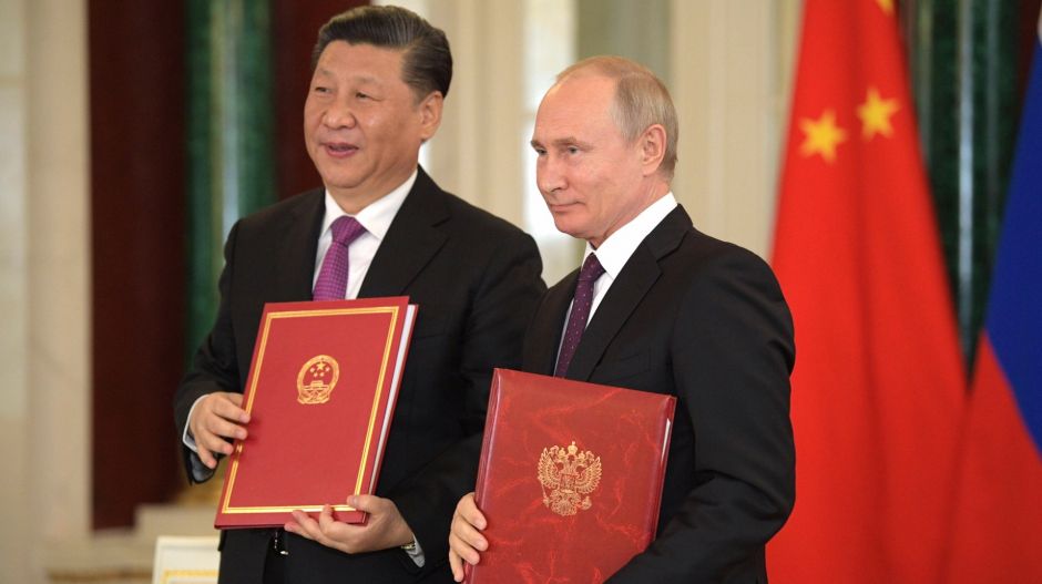 Peking is megszólalt Putyin agressziója kapcsán, önméréskletre szólít fel