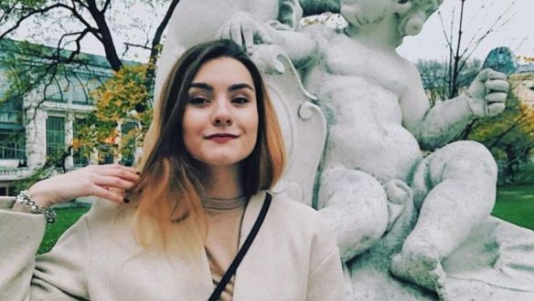 Az elrabolt újságíró orosz barátnőjét is bűncselekménnyel vádolják a belarusz hatóságok