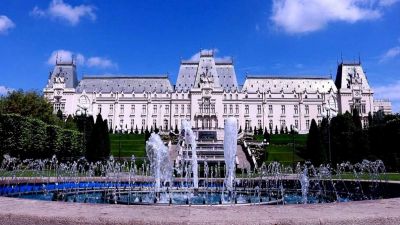 Moldva: román aszú, Trianon és egy szétlopott sípálya