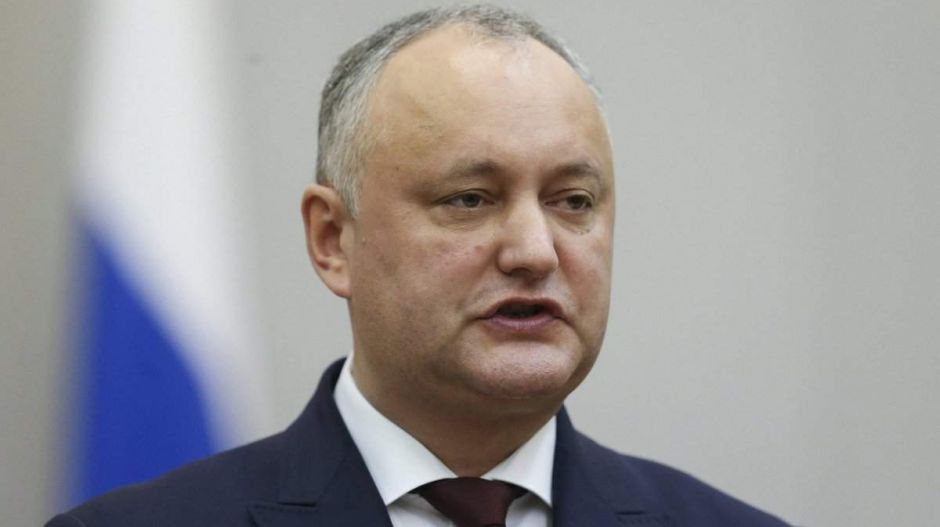 Nyomozás indult, mert az oroszok vélhetően jól megtömték a moldáv elnök zsebét