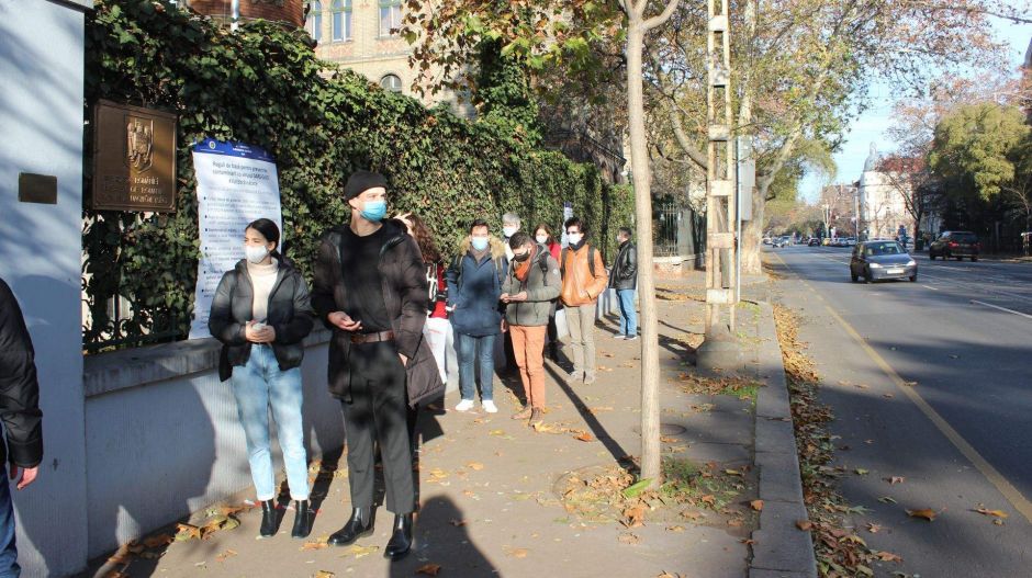 Leszavaztak az azonnalis románok 