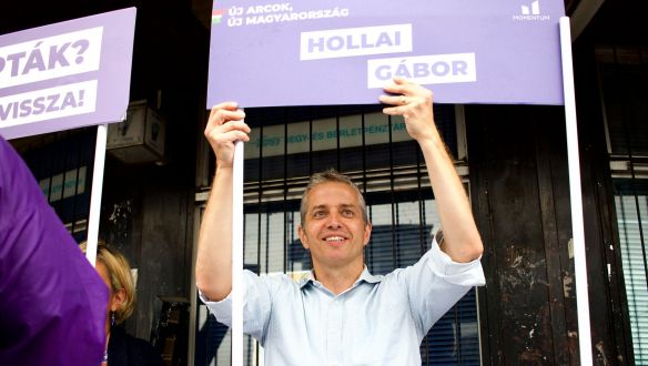 A momentumos Hollai Gábor vezet az előválasztáson a XVI. kerületben