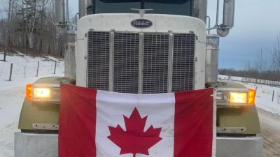 Magyarországon is megrendezték kanadai mintára a kamionosok tüntetését