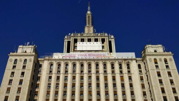 Csúsztatások, szekus toposzok, Ablonczy-interjú: így tálalja a román média a Trianon-évfordulót