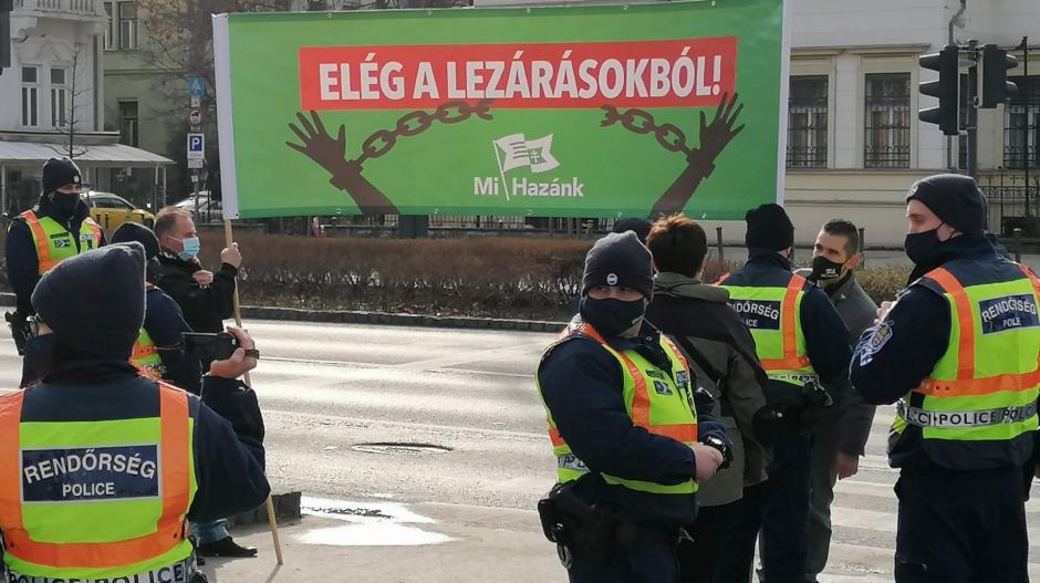 Novák Előd: Ha a Mi Hazánk szervezte volna a tüntetést, a rendőrség markánsabban lépett volna fel