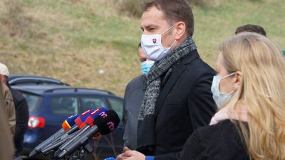 Kútba esett a mini-Schengen terve, zárva marad a szlovák határ