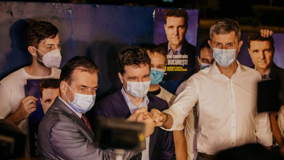 Tomboló koronavírus-járványban is megtartják a vírus miatt egyszer már elhalasztott választást Romániában