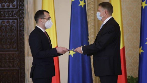 Meghamisíthatták a román koronavírus-számokat, hogy tavaly decemberben választást lehessen tartani