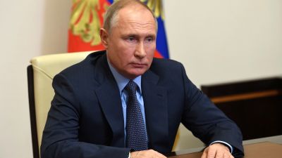 Válaszul a nyugati szankciókra Putyin is megszankcionálta a Nyugatot