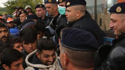 Kiskorú menekülteket is kínzott a horvát határőrség