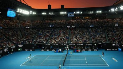Soron kívül bemehetnek Ausztráliába a teniszezők, a helyieknek hónapokat kell erre várnia