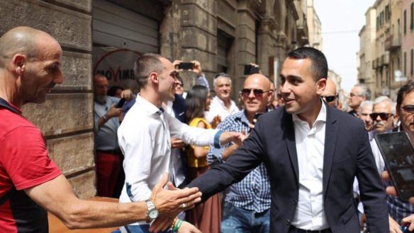 Ha az Öt Csillagon múlik, nem lesz új választás Olaszországban