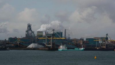 Saját bírósága kötelezi Hollandiát arra, csökkentse a károsanyag-kibocsátást 