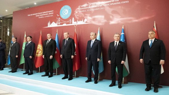 Üzbegisztán igen, Németország nem – türkösíti a kormány a V4-eket