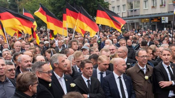 Így tette szélsőjobboldalivá az AfD Voldemortja az eurókritikusként indult pártot