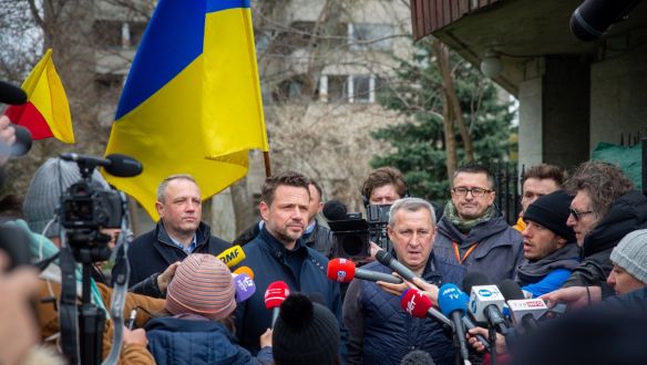 Lefoglalták és az ukrán menekülteknek adják a lengyelek az orosz nagykövetség egyik épületét Varsóban