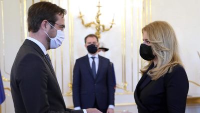 Benyújtotta lemondását az egészségügyi miniszter, folytatódik a szlovák kormányválság