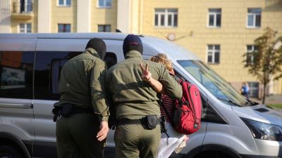 Átlagos szombat Belaruszban: tucatnyi tüntetőt vett őrizetbe a rendőrség