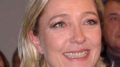 Egyre több baloldali hajlandó Le Penre szavazni Macron ellenében