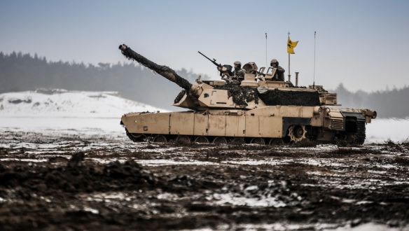 Modern Abrams-harckocsikkal szerelhetik fel a román hadsereget