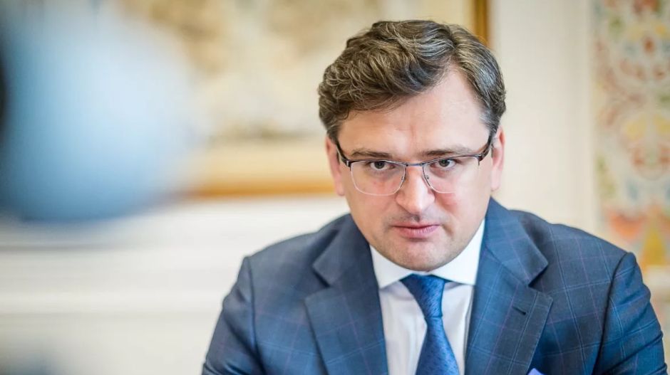 Ukrán külügyminiszter: Kétségbeejtő helyzetben van Mariupol