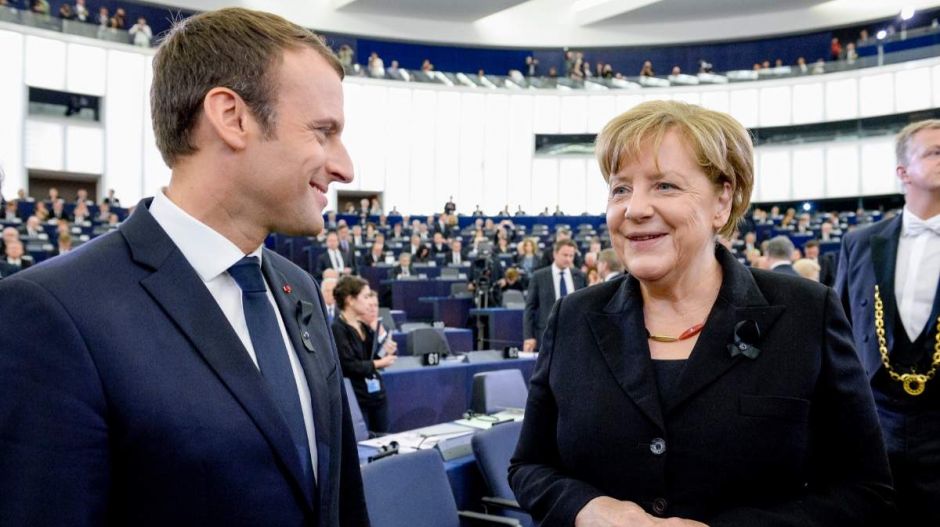 Macron és Merkel is magyarázatot vár Amerikától és Dániától az újabb lehallgatási botrány miatt