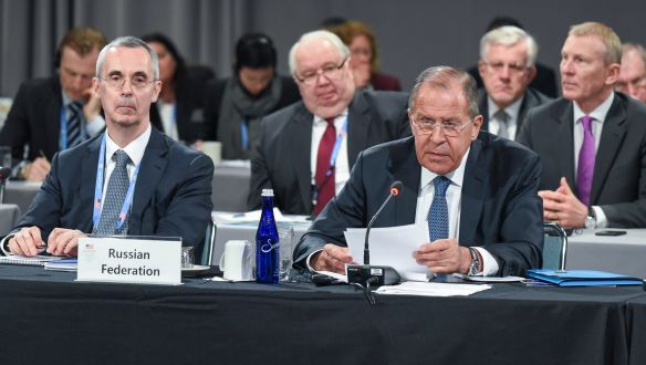 Nem készült közös fotó a G20-ak csúcstalálkozóján, mert többen nem akartak együtt szerepelni az orosz külügyminiszterrel
