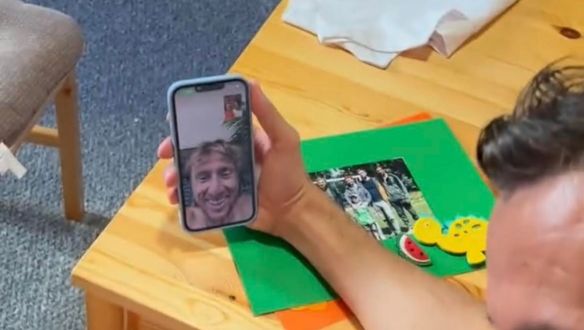 Videó: Luka Modrić meglepett egy ukrán kisfiút, akinek megölték a szüleit a háborúban