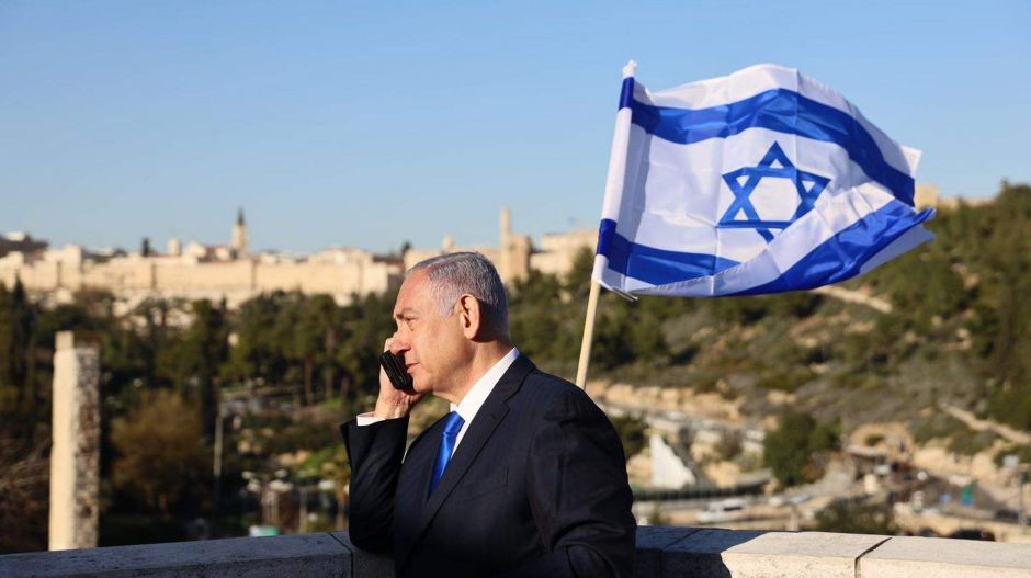 Gordiuszi csomót kell átvágnia Netanjahunak, ha Izrael miniszterelnöke akar maradni