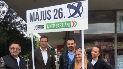 Gyöngyösi Márton mellett kampányolt a pártpolitikától visszavonult Vona Gábor