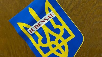 „Zsidódisznó” feliratú ukrán címert és levágott disznófejet küldtek az orosz független rádió vezetőjének