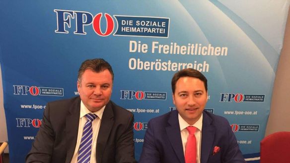 Egy hete még illegális partizott az FPÖ-s politikus, most már intenzív osztályon ápolják